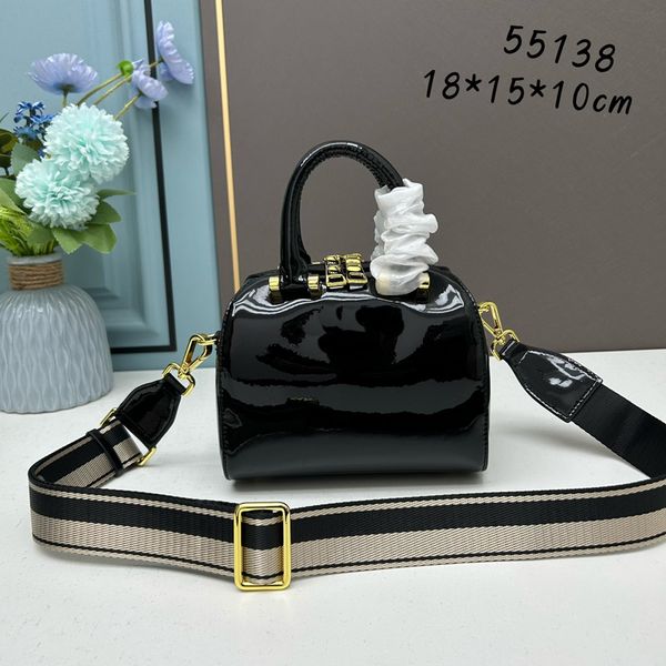 pillow bag patent cowhide leather crossbody bag shoulder handbag purse zipper travel totes fashion letter adjustable removable embroidery wo
pillow bag patent cowhide leather crossbody bag shoulder handbag purse zipper travel totes fashion letter adjustable removable embroidery wo
