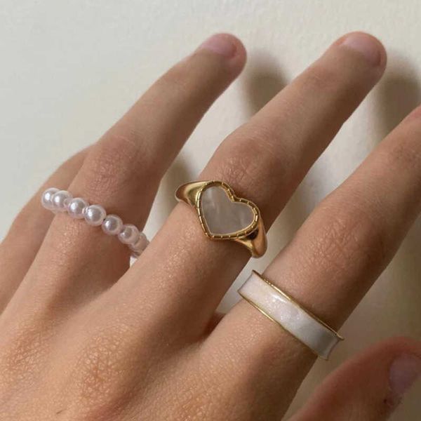 band rings 3pcs/set enamel heart rings korean fashion pearl ring for women geometric irregular chain shape opening ring set knuckle jewelry, Silver
band rings 3pcs/set enamel heart rings korean fashion pearl ring for women geometric irregular chain shape opening ring set knuckle jewelry, Silver