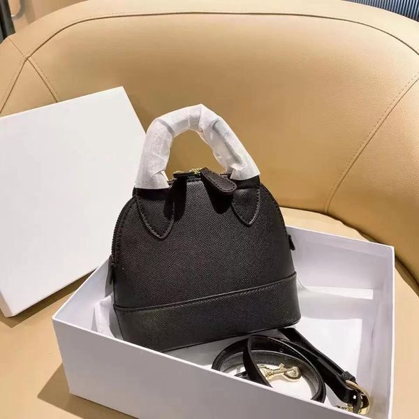 women designers bags handbag luxurys classic shell tote shoulder bag black letter handbags high-capacity wallet messenger purse style very g, Black;red
women designers bags handbag luxurys classic shell tote shoulder bag black letter handbags high-capacity wallet messenger purse style very g, Black;red