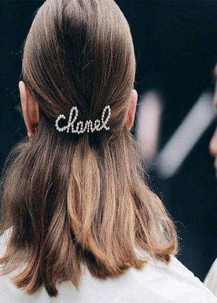 women full rhinestone letter hair clip bling bling letter girl barrettes fashion hair accessories for gift party6528210, Golden;silver
women full rhinestone letter hair clip bling bling letter girl barrettes fashion hair accessories for gift party6528210, Golden;silver