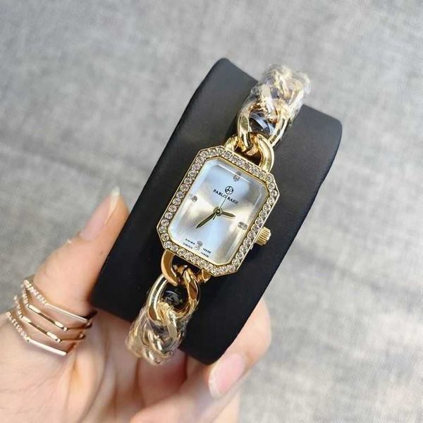 2023 factory wholesale watch ins high beauty student leisure women's watch metal bracelet chain women's watch c family same quartz, Slivery;golden
2023 factory wholesale watch ins high beauty student leisure women's watch metal bracelet chain women's watch c family same quartz, Slivery;golden