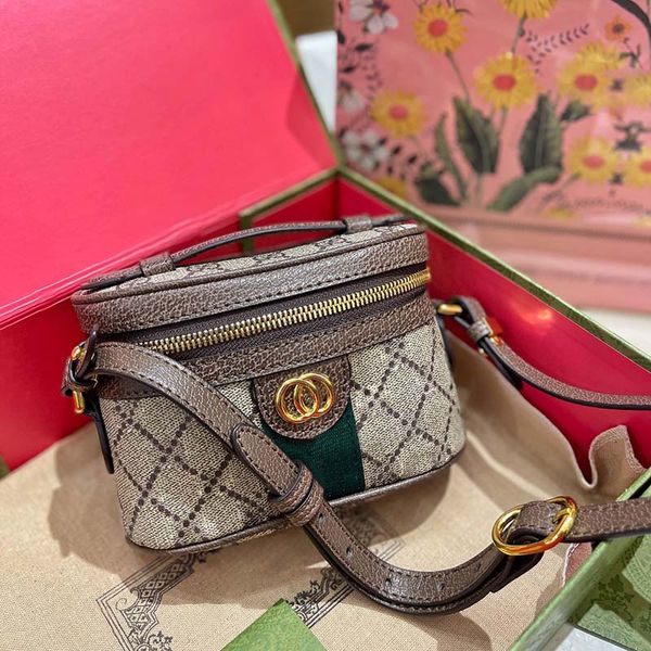 designers makeup bag toiletry bag women bags handbags cosmetic single shoulder bag fashionable brown lady bags boutique small square
designers makeup bag toiletry bag women bags handbags cosmetic single shoulder bag fashionable brown lady bags boutique small square