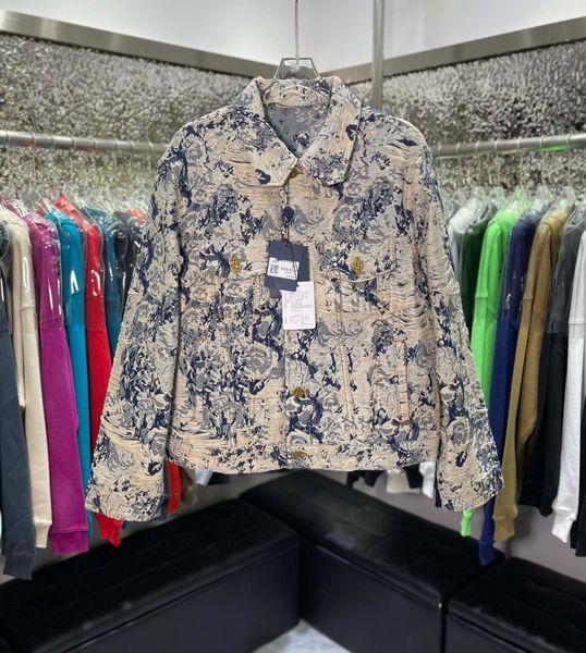mens jacket brand designer european rose flower design denim jacket mens spring and autumn loose damaged dark pattern mens and womens couple, Black;brown
mens jacket brand designer european rose flower design denim jacket mens spring and autumn loose damaged dark pattern mens and womens couple, Black;brown