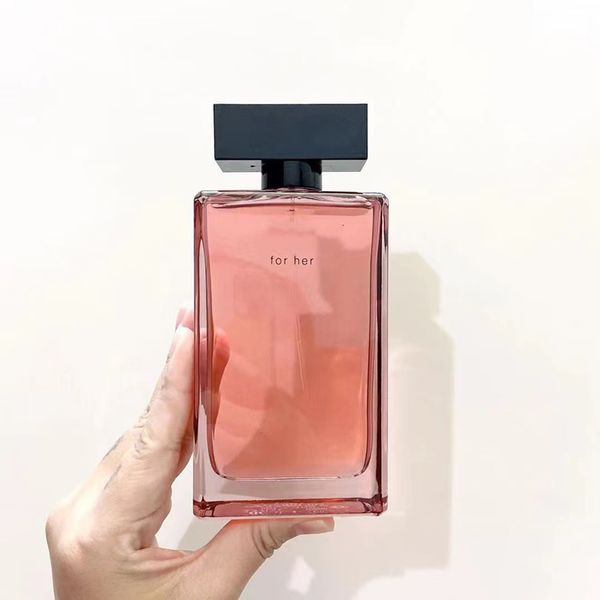 designer cologne women perfume musc noir rose 100ml smell long time lasting fragrance high version quality fast ship spray high quality
designer cologne women perfume musc noir rose 100ml smell long time lasting fragrance high version quality fast ship spray high quality
