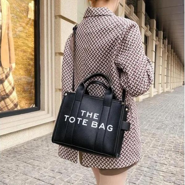 the tote bag lady famous designer cool practical large capacity plain cross body shoulder handbags women great jobob purse crossbody casual
the tote bag lady famous designer cool practical large capacity plain cross body shoulder handbags women great jobob purse crossbody casual