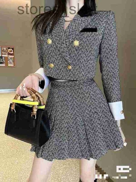 two piece dress designertwo high-end 2022 new autumn winter two-piece high-quality fashion jacket skirt womens suit designer casual spring w, White
two piece dress designertwo high-end 2022 new autumn winter two-piece high-quality fashion jacket skirt womens suit designer casual spring w, White