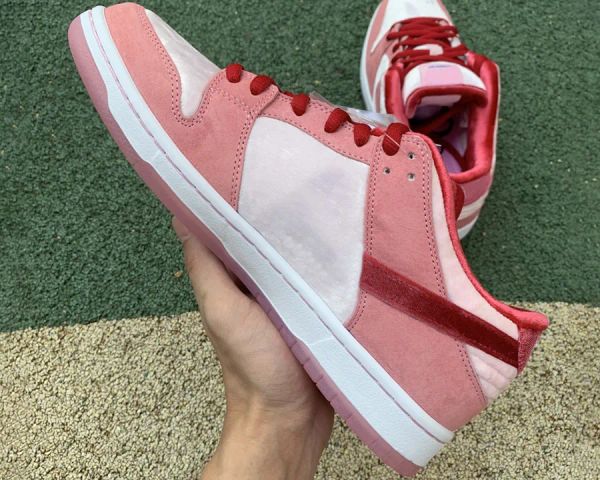 2023 basketball shoes strange love dk low casual shoes bright melon/gym red-med soft pink outdoor sneakers sports with original box fast del
2023 basketball shoes strange love dk low casual shoes bright melon/gym red-med soft pink outdoor sneakers sports with original box fast del