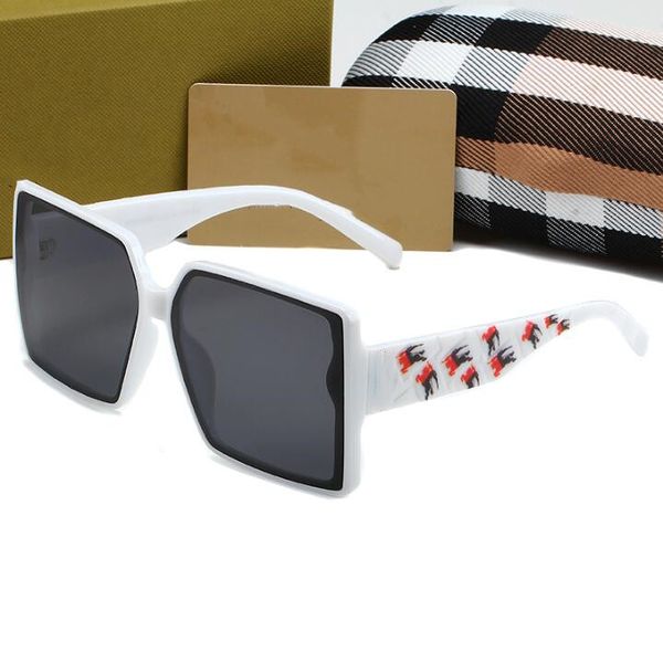 1pcs fashion round sunglasses eyewear sun glasses designer brand black metal frame dark 50mm glass lenses for mens womens better aa4166, White;black
1pcs fashion round sunglasses eyewear sun glasses designer brand black metal frame dark 50mm glass lenses for mens womens better aa4166, White;black