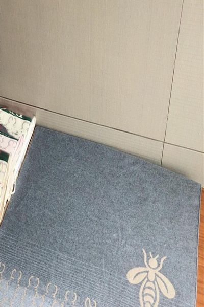 brand women scarves 2022 fashion men039s silk scarf spring winter seasonal women039s longnecked clover scarfs 6 colors with4993119, Blue;gray
brand women scarves 2022 fashion men039s silk scarf spring winter seasonal women039s longnecked clover scarfs 6 colors with4993119, Blue;gray