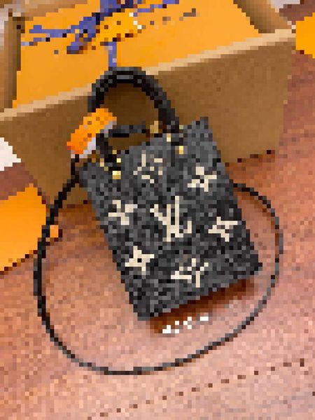 luxury brand designer shopping bags petit sac plat tote bag m57937 m80449 m80478 women tote travel bag real leather handbags shoulder evenin, Black;white
luxury brand designer shopping bags petit sac plat tote bag m57937 m80449 m80478 women tote travel bag real leather handbags shoulder evenin, Black;white