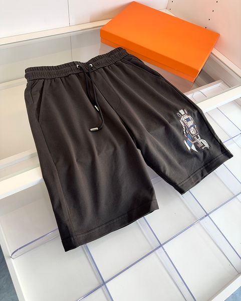 2023 men's elastic waist casual shorts luxury quality design summer new embroidered capris, White;black
2023 men's elastic waist casual shorts luxury quality design summer new embroidered capris, White;black