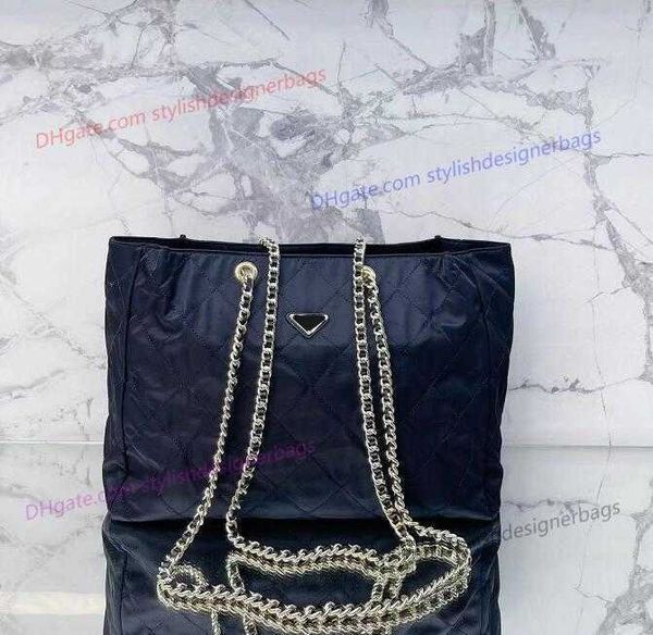 totes designer womens handbags black chains purses shopping handbags fashion large totes beach shoulder bags luxury nylon handbag portable t
totes designer womens handbags black chains purses shopping handbags fashion large totes beach shoulder bags luxury nylon handbag portable t