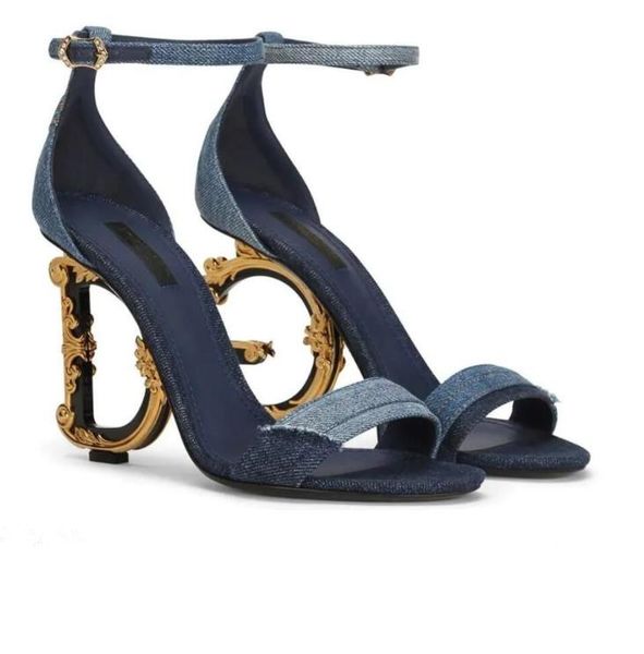 luxury summer keira patent leather woman sandals shoes black white heels women's pop heel gold-plated carbon high heels party wedding s
luxury summer keira patent leather woman sandals shoes black white heels women's pop heel gold-plated carbon high heels party wedding s