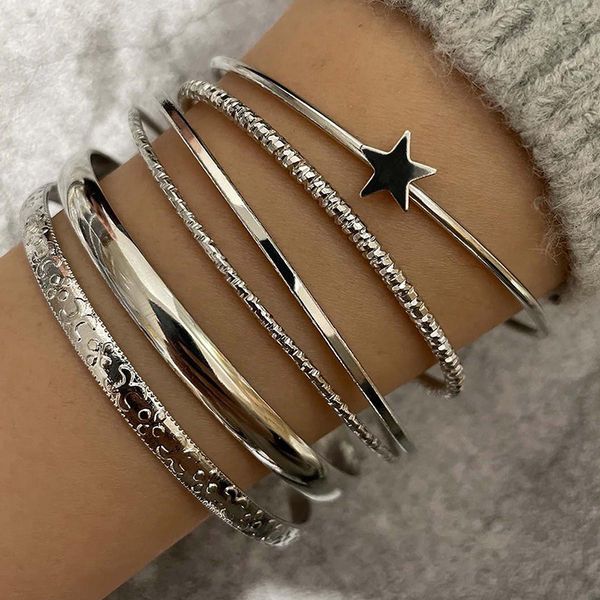 charm bracelets 6pcsset bracelet fashion opening for women with star jewelry accessories sets 230411, Golden;silver
charm bracelets 6pcsset bracelet fashion opening for women with star jewelry accessories sets 230411, Golden;silver
