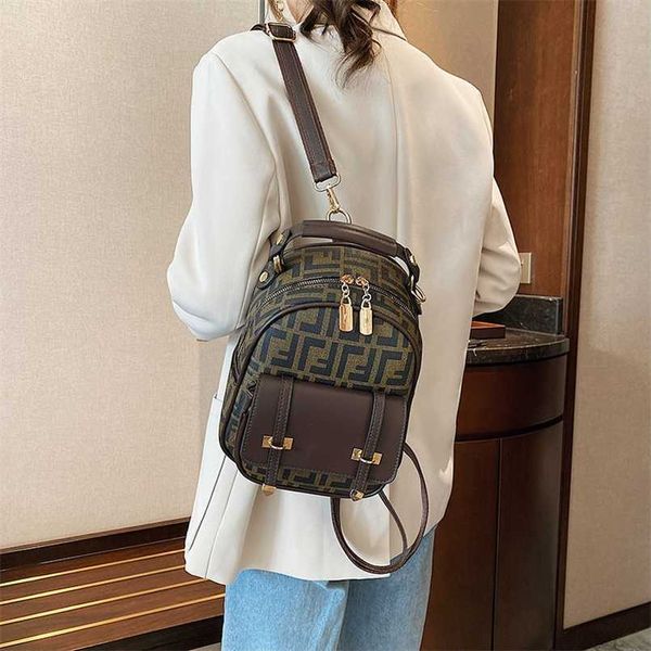 designer bag 2023 autumn/winter new style simple backpack women's korean edition contrast checker leisure travel small backpack factory
designer bag 2023 autumn/winter new style simple backpack women's korean edition contrast checker leisure travel small backpack factory