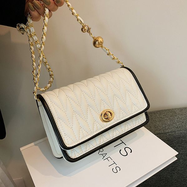 wholesale leather shoulder bag chain purse fashion wave chain purse handbag elegance durable evening bag messenger women
wholesale leather shoulder bag chain purse fashion wave chain purse handbag elegance durable evening bag messenger women