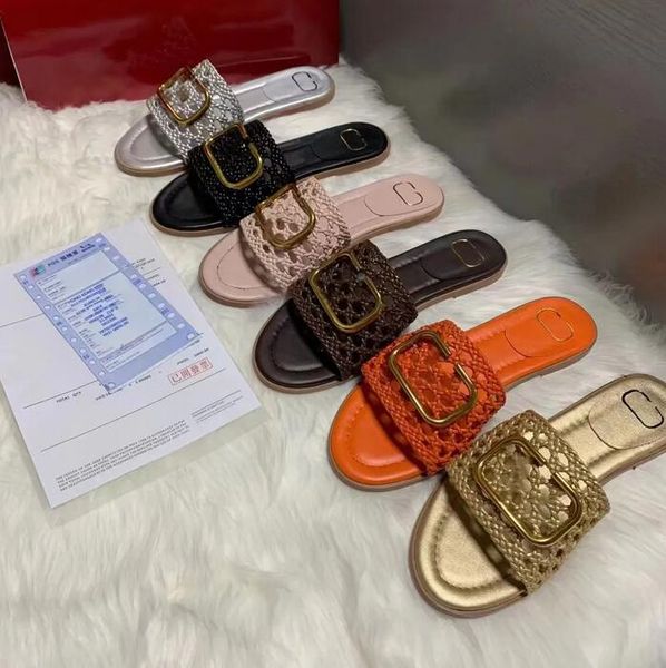 ladies leather sandals color white black gray green soft pink designer new gold letter buckle slippers canvas shoes summer beach shoes size
ladies leather sandals color white black gray green soft pink designer new gold letter buckle slippers canvas shoes summer beach shoes size