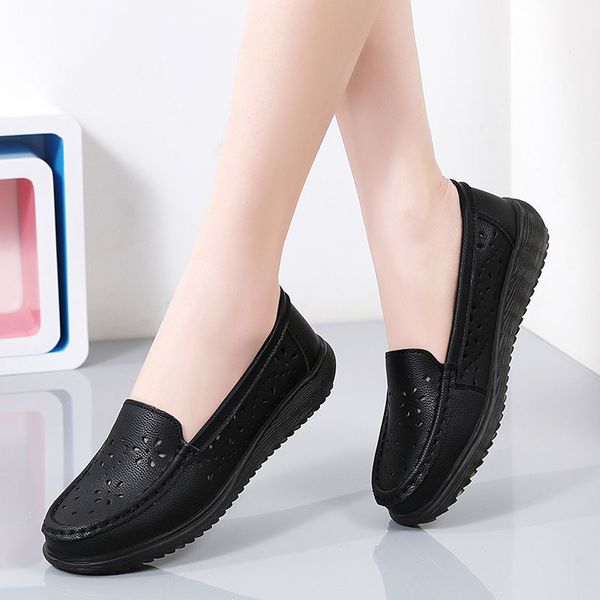dress shoe s casual flats summer black slip on moccasins hollow breathable leather walking lofers shoe females zapatillas mujer 230410
dress shoe s casual flats summer black slip on moccasins hollow breathable leather walking lofers shoe females zapatillas mujer 230410
