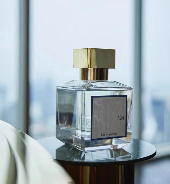 brand 724 perfume rouge540 perfume eau de parfum 70ml fragrance spray long lasting good smell high quality
brand 724 perfume rouge540 perfume eau de parfum 70ml fragrance spray long lasting good smell high quality