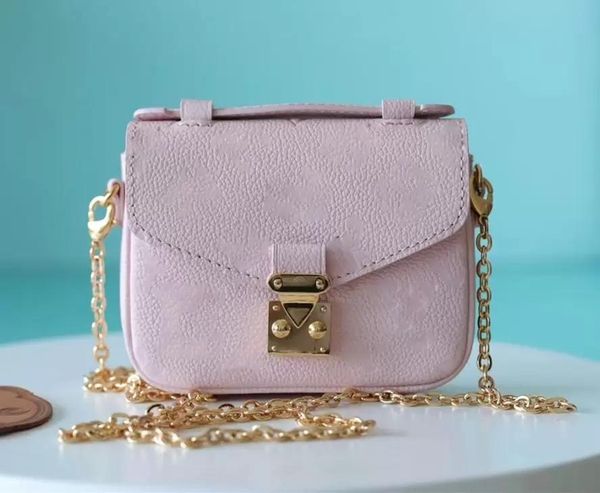 2023 leather micro metis bags 14cm m81404 aqr new classic fashion women purse single accross handbag, Black;red
2023 leather micro metis bags 14cm m81404 aqr new classic fashion women purse single accross handbag, Black;red