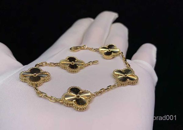luxury designer van clover 18k bracelet pearl 4 leaf gold charm laser brand bangle bracelets necklace earrings diamond wedding a jewelr226r, Golden;silver
luxury designer van clover 18k bracelet pearl 4 leaf gold charm laser brand bangle bracelets necklace earrings diamond wedding a jewelr226r, Golden;silver