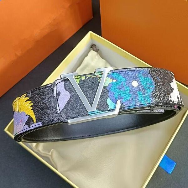 leather belt mens designer belt v buckle genuine leather belts favourite ceinture fashion lui belt graffiti printing lou belt letter famous, Black;brown
leather belt mens designer belt v buckle genuine leather belts favourite ceinture fashion lui belt graffiti printing lou belt letter famous, Black;brown