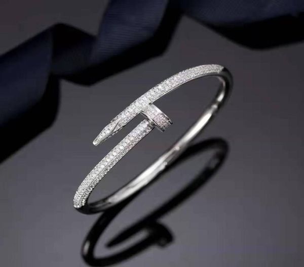 fashioncrossborder ecommerce europe and the united states goldplated classic microcard home nail bracelet female full diamond9643798, White
fashioncrossborder ecommerce europe and the united states goldplated classic microcard home nail bracelet female full diamond9643798, White
