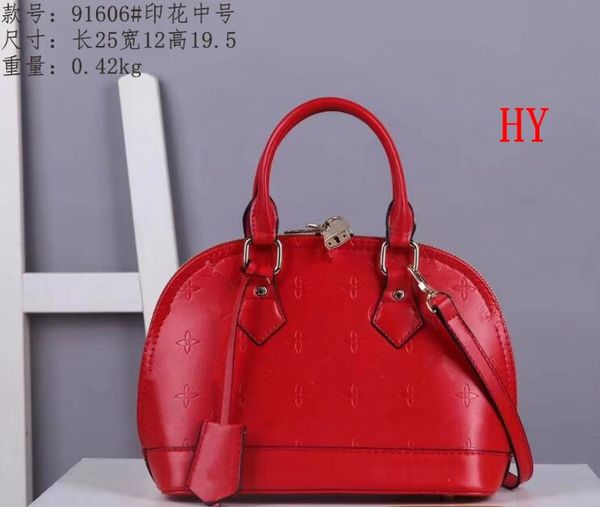 2023 designer handbag wallet shoulder bag fashion mini water wave pattern women's handbag leather crossbody bag luxury evening
2023 designer handbag wallet shoulder bag fashion mini water wave pattern women's handbag leather crossbody bag luxury evening
