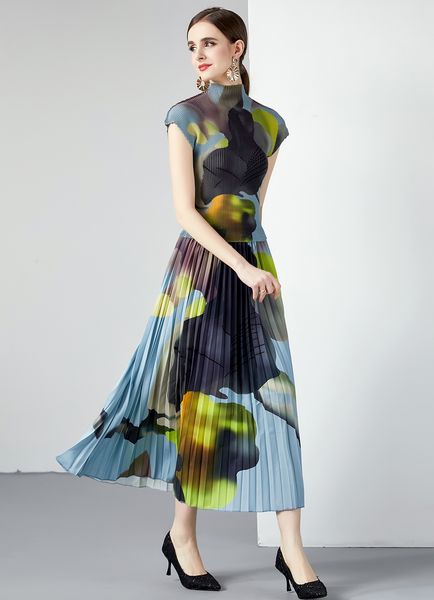 summer two piece party dress women outfits 2023 short sleeve slim t shirt and print pleated skirt woman designer 2 piece cocktail dresses ho, White
summer two piece party dress women outfits 2023 short sleeve slim t shirt and print pleated skirt woman designer 2 piece cocktail dresses ho, White