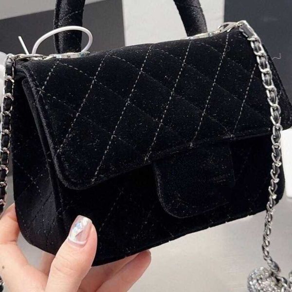 flap bag shoulder 2023 womens bag designer bags small diamond ball classic chain bag crossbody purse high version ladies handbag luxury wall
flap bag shoulder 2023 womens bag designer bags small diamond ball classic chain bag crossbody purse high version ladies handbag luxury wall