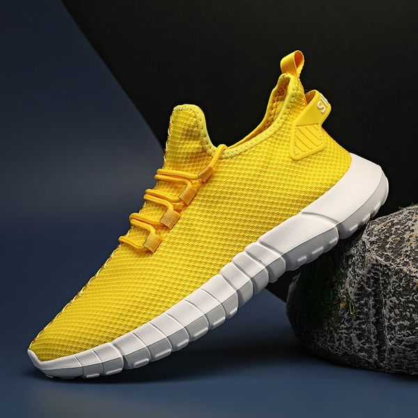 new ultralight sports running shoes for men soft sole mens sneakers 6 color big size 39-46 breathable walking shoes male, Black
new ultralight sports running shoes for men soft sole mens sneakers 6 color big size 39-46 breathable walking shoes male, Black
