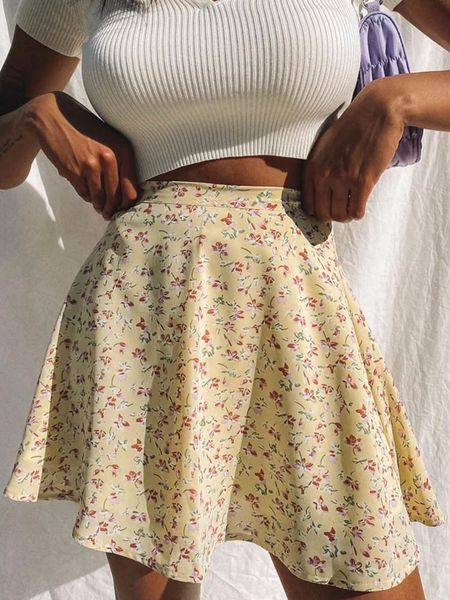 skirts boho floral print party skirt summer high waist pleated skirt short beach frills mini skirts for women 230410, Black
skirts boho floral print party skirt summer high waist pleated skirt short beach frills mini skirts for women 230410, Black