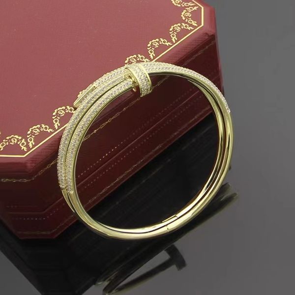 2023 new cuff crystal bracelet brand luxury double layer nail bracelet fashion couple designer bracelet for men&women jewelry, White
2023 new cuff crystal bracelet brand luxury double layer nail bracelet fashion couple designer bracelet for men&women jewelry, White