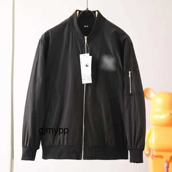 men's jackets american version of couple stormtrooper windproof waterproof high thin jacket windbreaker coat mountaineering suit print, Black;brown
men's jackets american version of couple stormtrooper windproof waterproof high thin jacket windbreaker coat mountaineering suit print, Black;brown