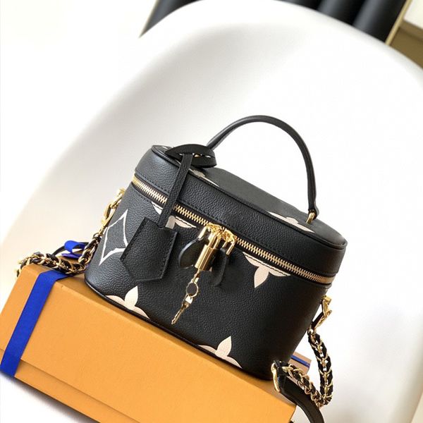designer bag women vintage embossed tote bag m45598 fashion leather woven chain bag womens portable makeup bag
designer bag women vintage embossed tote bag m45598 fashion leather woven chain bag womens portable makeup bag