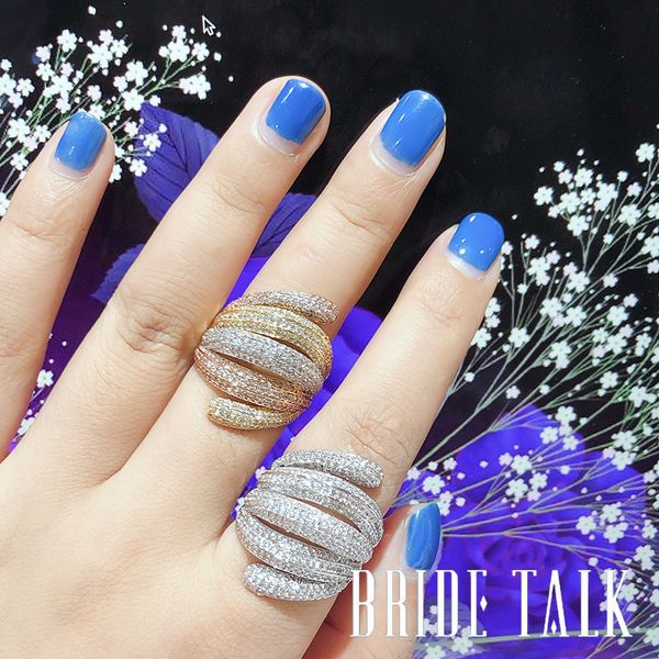 band rings luxury big ring garland round with aaa cubic zirconia rings for women shiny party wedding dubai bridal finger jewelry 230410, Silver
band rings luxury big ring garland round with aaa cubic zirconia rings for women shiny party wedding dubai bridal finger jewelry 230410, Silver