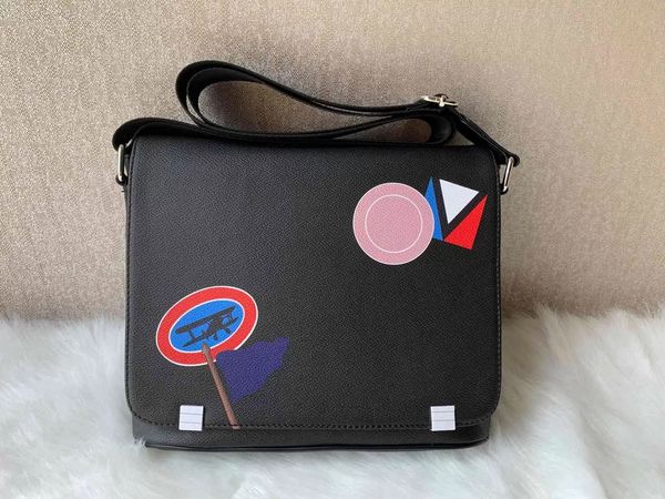 latest version leather lapbag man's briefcase messenger bag fashionable casual travel satchel shoulder bags cross body school bookbag p
latest version leather lapbag man's briefcase messenger bag fashionable casual travel satchel shoulder bags cross body school bookbag p