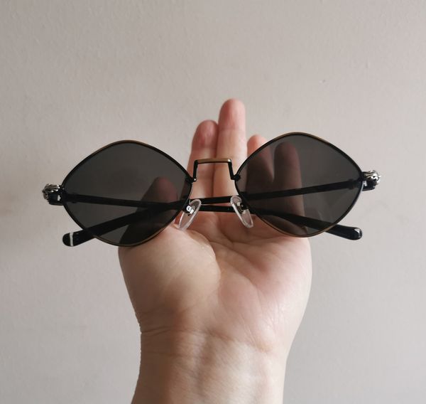 sun diamond black sunglasses women men fashion glasses sunnies designers sunglasses sonnenbrille sun shades uv400 eyewear wth box, White;black
sun diamond black sunglasses women men fashion glasses sunnies designers sunglasses sonnenbrille sun shades uv400 eyewear wth box, White;black