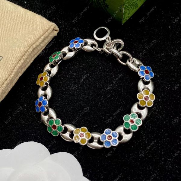 2023 new luxury designer fashion colorful flowers charm bracelets for women party lovers gift jewelry, Golden;silver
2023 new luxury designer fashion colorful flowers charm bracelets for women party lovers gift jewelry, Golden;silver