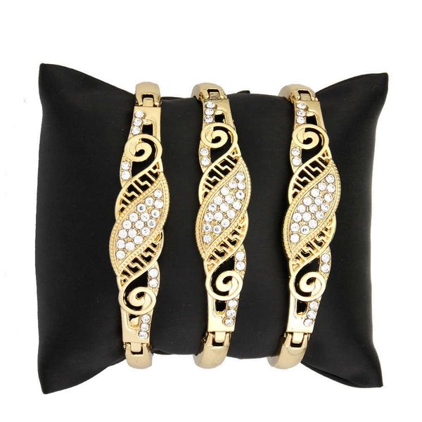 bangle sunspicems arabic thin bracelet sets women crystal wrist bangle gold color bride wedding jewelry morocco bracelet festival gift w0410, Black
bangle sunspicems arabic thin bracelet sets women crystal wrist bangle gold color bride wedding jewelry morocco bracelet festival gift w0410, Black