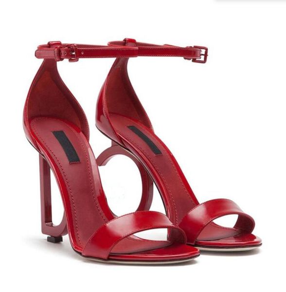 23s luxury womens sandal keira baroque high heels gold-plated carbon sandalias open toe patent leather sandal ankle strap box35-43, Black
23s luxury womens sandal keira baroque high heels gold-plated carbon sandalias open toe patent leather sandal ankle strap box35-43, Black
