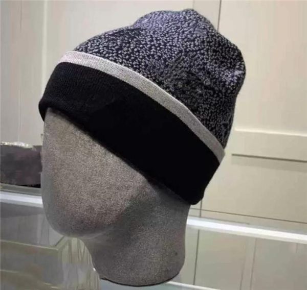 fashion designer knitted hat beanie cap ski hats mask mens fitted winter skull caps cashmere plaid letters luxury casua3363217, Blue;gray
fashion designer knitted hat beanie cap ski hats mask mens fitted winter skull caps cashmere plaid letters luxury casua3363217, Blue;gray
