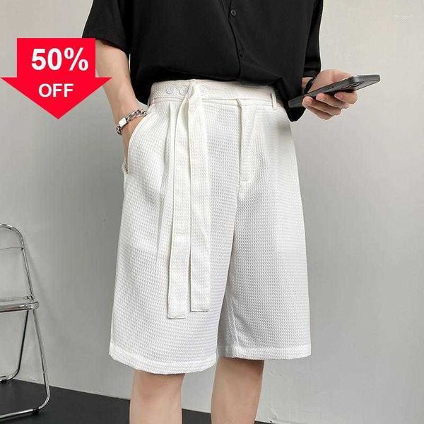 men's shorts summer black green white men fashion casual belt checkered korean loose straight mens formals to 2xl, White;black
men's shorts summer black green white men fashion casual belt checkered korean loose straight mens formals to 2xl, White;black
