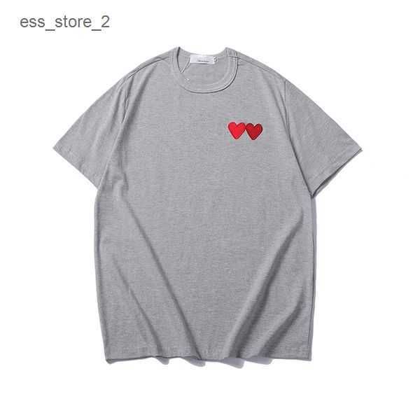 2023 play mens t-shirts fashion designer red heart shirt casual cotton embroidery short sleeve summer 3 p8cj, White;black
2023 play mens t-shirts fashion designer red heart shirt casual cotton embroidery short sleeve summer 3 p8cj, White;black