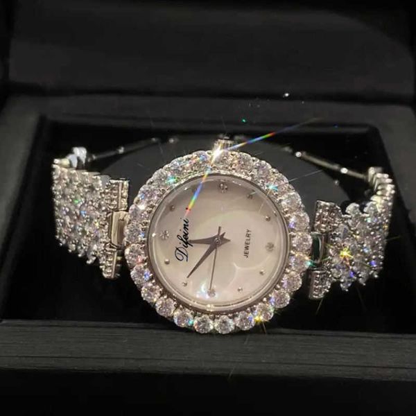 classic new rhinestone fashion goddess light luxury small crowd trend women's fashion versatile temperament simple watch exquisite 65%, Slivery;golden
classic new rhinestone fashion goddess light luxury small crowd trend women's fashion versatile temperament simple watch exquisite 65%, Slivery;golden