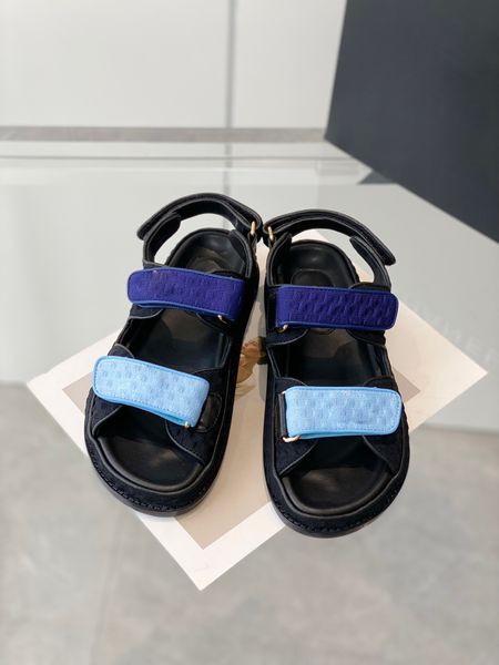 23ss designer women sandals designer flat shoes genuine leather classic sandals sports beach shoes, Black
23ss designer women sandals designer flat shoes genuine leather classic sandals sports beach shoes, Black