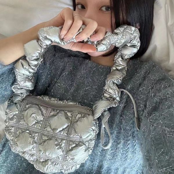 fashion quilted hobos women shoulder bags designer ruched strap crossbody bag casual silver nylon puffy bag small tote purses 2023
fashion quilted hobos women shoulder bags designer ruched strap crossbody bag casual silver nylon puffy bag small tote purses 2023