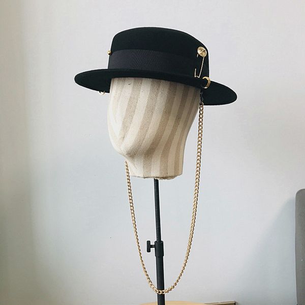 stingy brim hats fedora hat retro wool felt hat women european punk chain novelty flat hats men cap street fashion wild trend 230411, Blue;gray
stingy brim hats fedora hat retro wool felt hat women european punk chain novelty flat hats men cap street fashion wild trend 230411, Blue;gray