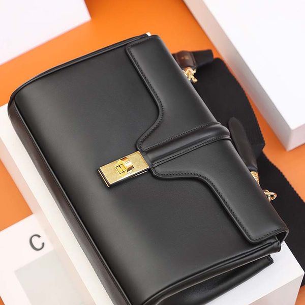 aaaaa luxurys designers bag embossing flower pochette women handbag women fashion bag designer shoulder bag designer women messenger
aaaaa luxurys designers bag embossing flower pochette women handbag women fashion bag designer shoulder bag designer women messenger