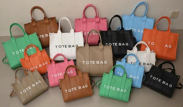 designer tote bag popular style letter cross body bag 5a quality shoulder bags fashion trend good shopping handbag nice gift 35cm and 26cm
designer tote bag popular style letter cross body bag 5a quality shoulder bags fashion trend good shopping handbag nice gift 35cm and 26cm